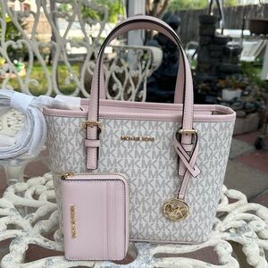 Michael Kors Purse And Wallet
